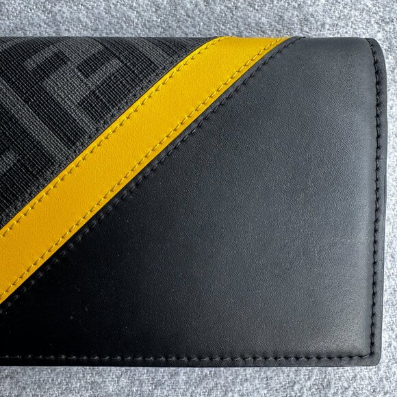 Walet - Picture 4 of 10